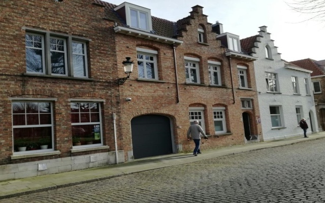 Отель B&B Saint-Georges вид на фасад