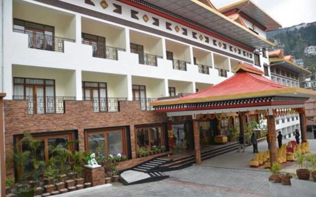 Lemon Tree Hotel Gangtok In Gangtok India From None - 