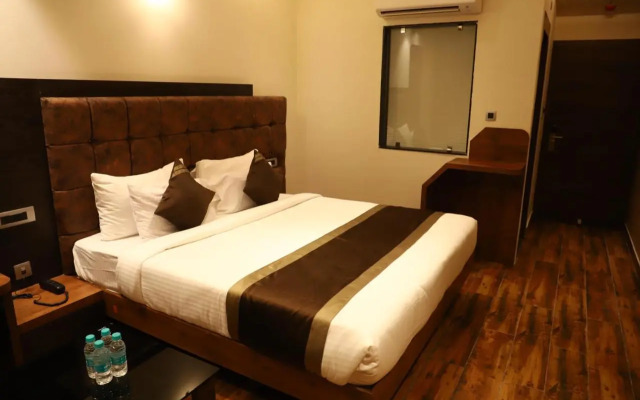 Hotel Emperio Grand