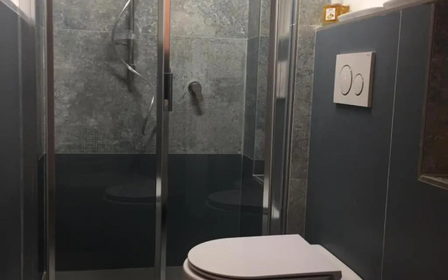 Studio Menton, 1 pièce, 2 personnes - FR-1-196-300