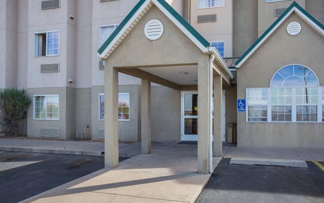 Motel 6 Bernalillo, NM