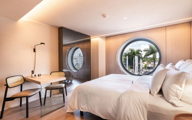 Hotel Unique