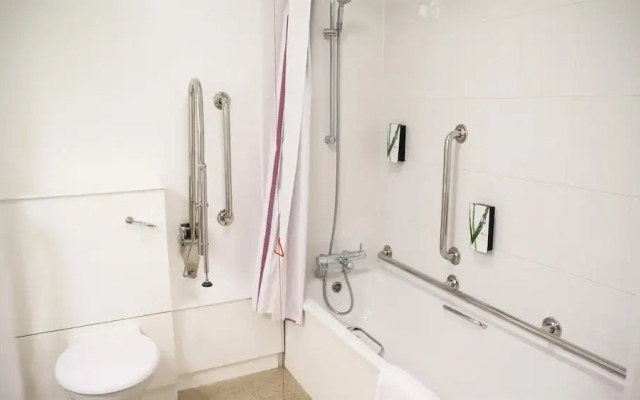 Premier Inn Coventry - Binley/A46