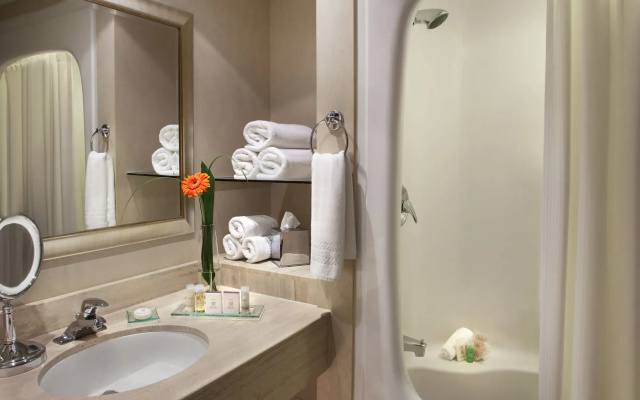 White Oaks Resort & Spa