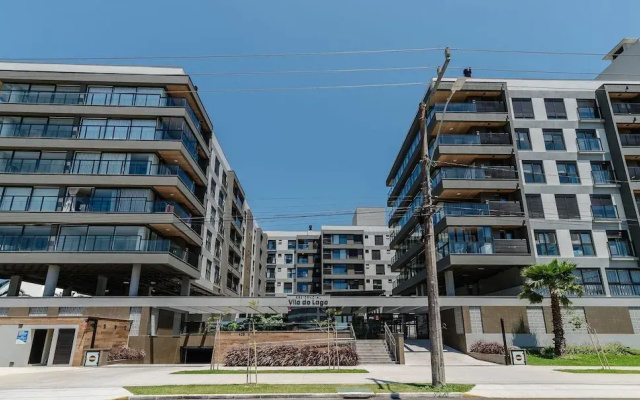 Cond Apartments Vila do Lago in Jurere - VLO