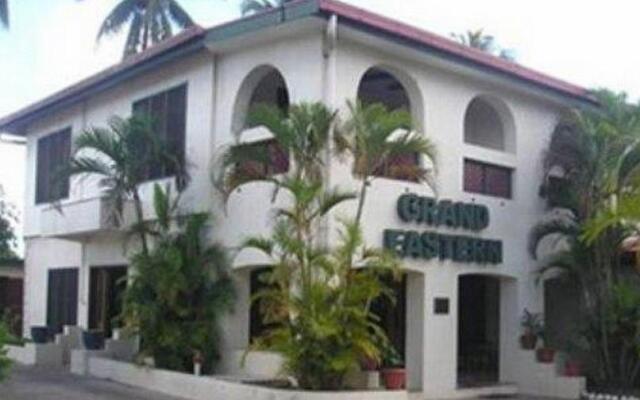Grand Eastern Hotel вид на фасад