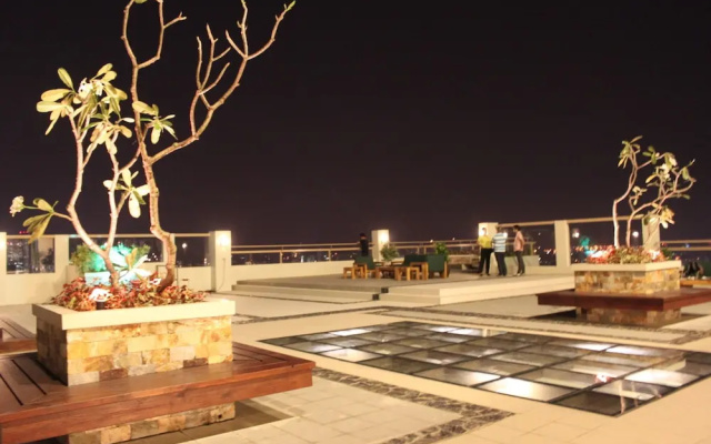 Makati CBD Resort 2 bedroom