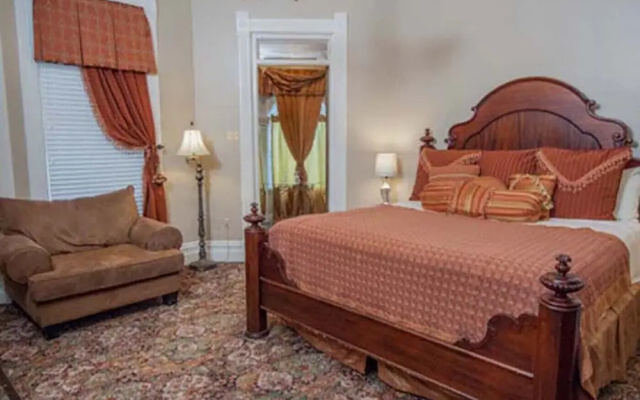 Anniversary Inn - South Temple
