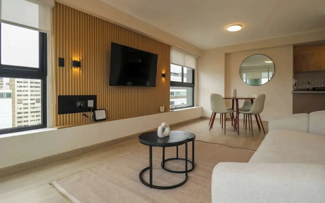 w Dazzling 2BR w Balcony in Miraflores