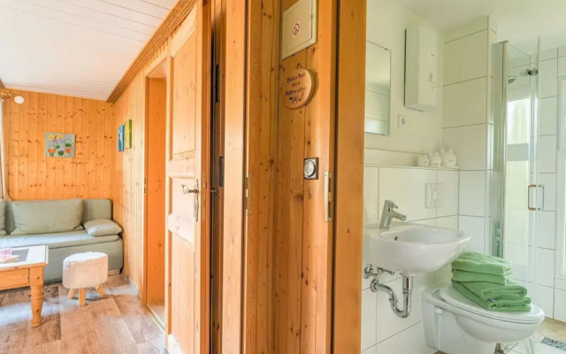 Hideaway With Lakeside Leisure