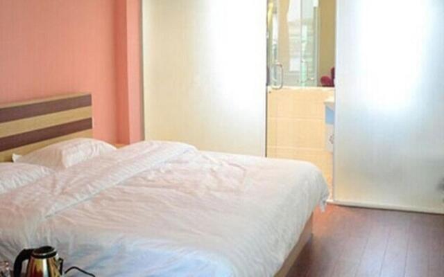 Отель Xinyi Manor Boutique Hotel Китай, Сямынь - отзывы, цены и фото номеров - забронировать отель Xinyi Manor Boutique Hotel онлайн комната для гостей