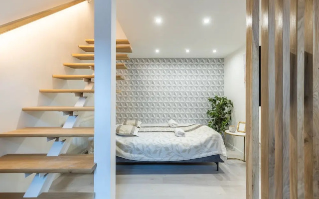 Lovely Apartment by National Museum