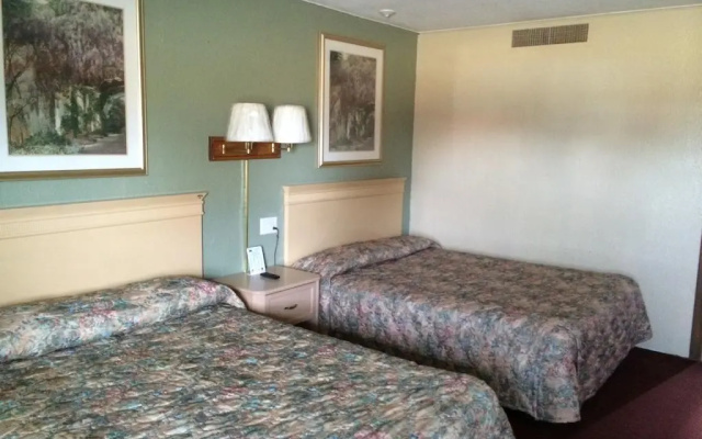 Hillcrest Motel