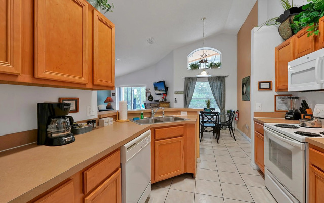 Castaway Getaway - 4 bed - close to Disney