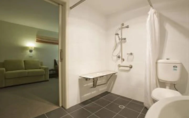 BEST WESTERN Tall Trees Canberra