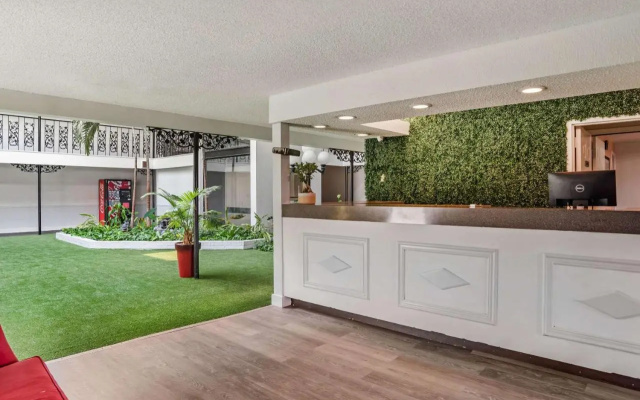 Baymont by Wyndham Montgomery AL