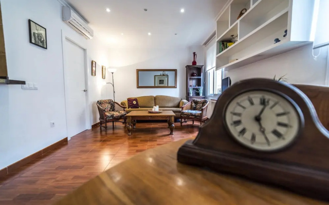 Casas de Campos - Quiet but Central