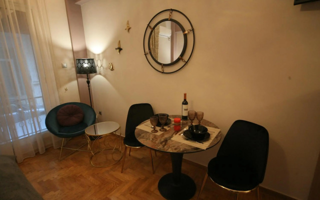 Denise Luxury Apartment-Centre of Athens,Kolonaki