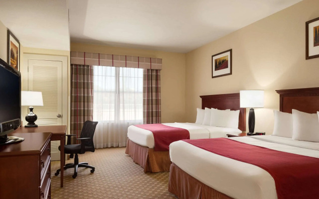 Country Inn & Suites by Radisson, Crestview, FL