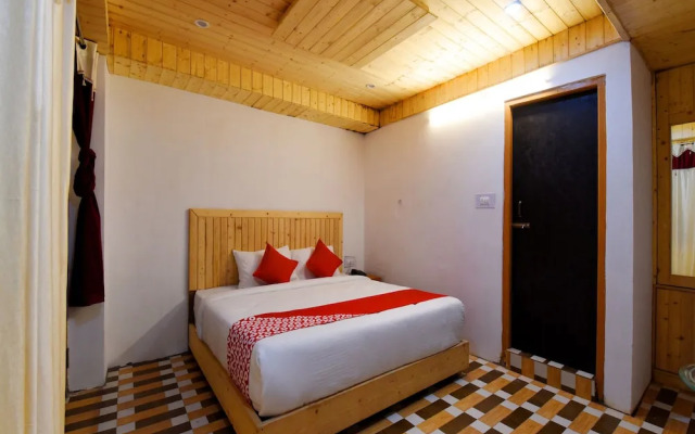 Rajinder Regency By OYO Rooms