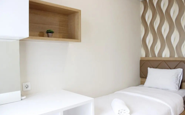 Deluxe & Cozy 2BR Apartment at Landmark Residence