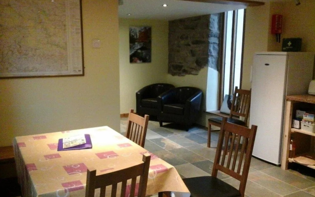 Blindwell Bunk House
