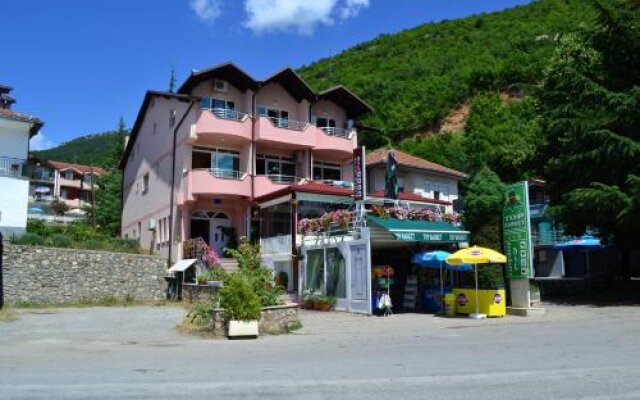 Villa D&L in Konjsko, Macedonia from 45$, photos, reviews - zenhotels.com hotel front