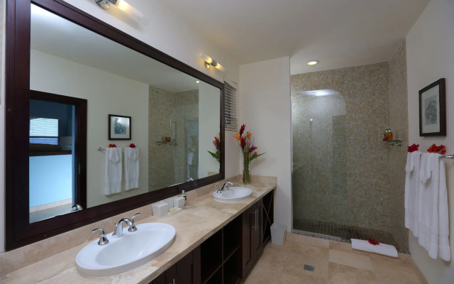 Mount Cinnamon Beach & Wellness Resort