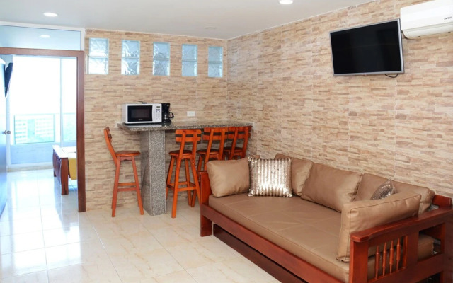 Conquistador Apartaments By SYA