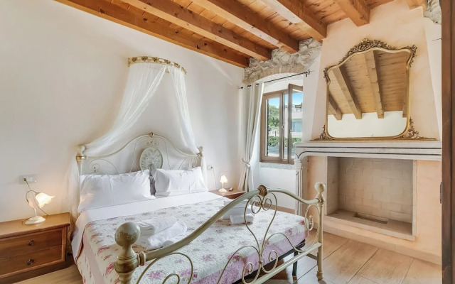 Cascina Crocelle Apartments