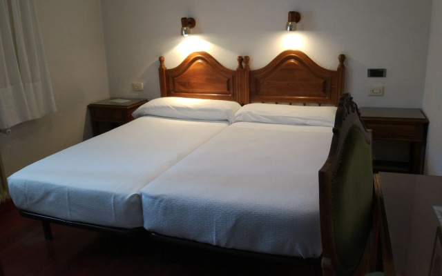 Hotel Los Perales