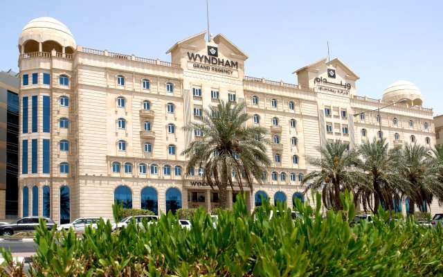 Wyndham Grand Regency in Doha, Qatar from 95$, photos, reviews - zenhotels.com hotel front