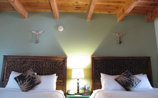The Abiquiu Inn