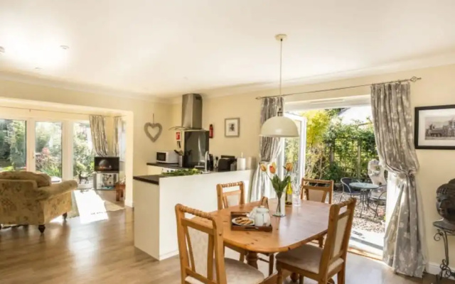 Abbeyside Holiday Cottage