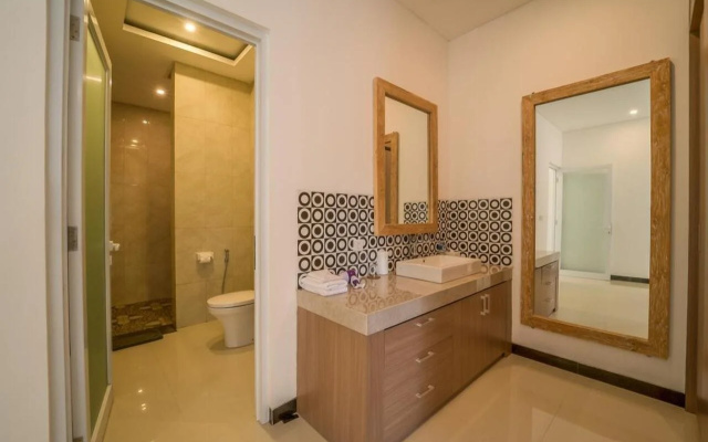 Puri Bagus Villa Legian Kuta