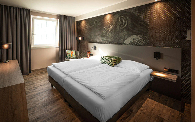 LOGINN Hotel Stuttgart Zuffenhausen