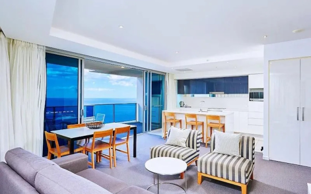 H Residence Apartments- Holiday Paradise