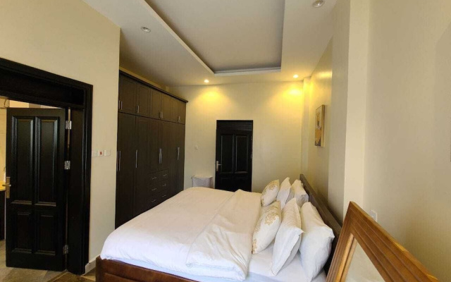 Belleview Apartments