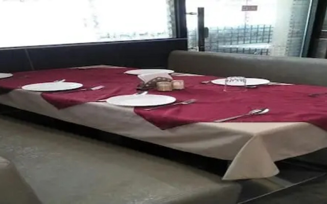 Room Maangta 108 - Thane West