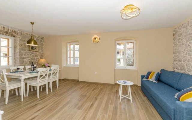 House Morko1