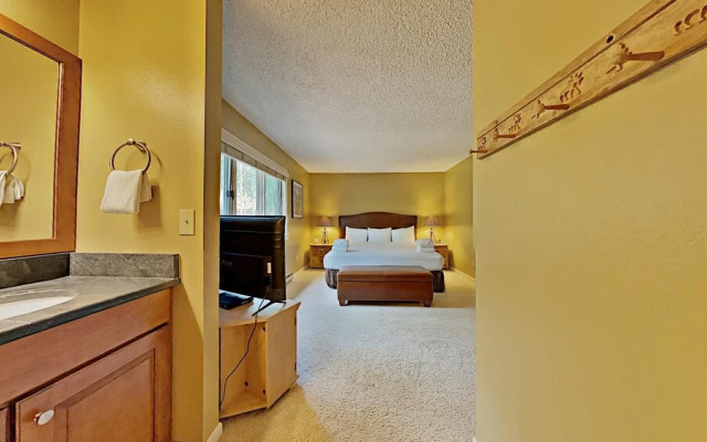 Keystone Lazy Dog Retreat 12