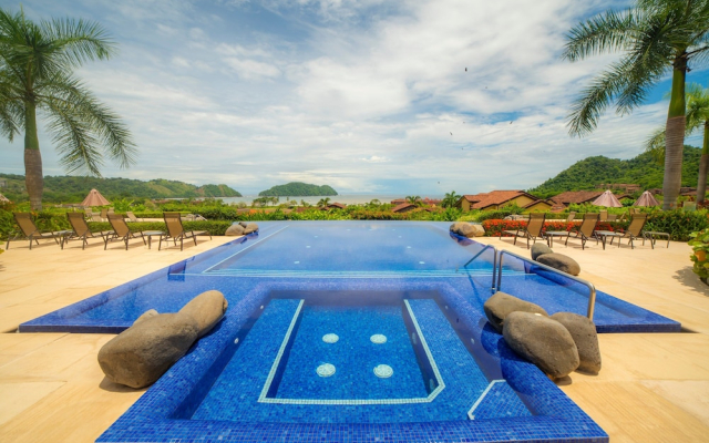 Miramar 2D 3 bdr Ocean View in Los Suenos
