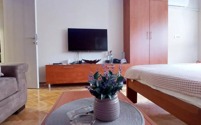 Cuca Apartments