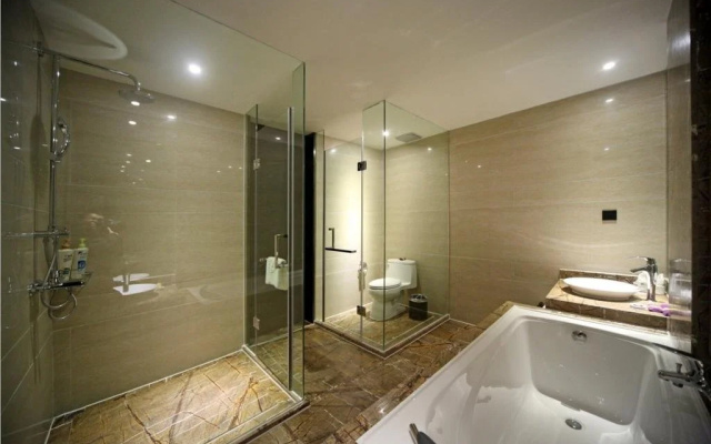 Oriental Xuanyi Holiday Hotel