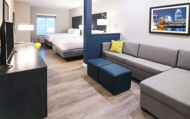 MainStay Suites Cincinnati University - Uptown