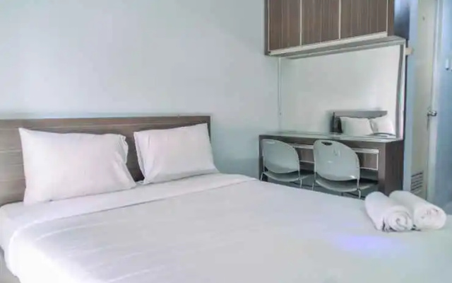 Simple and Homey Studio at Serpong Greenview Apartment By Travelio