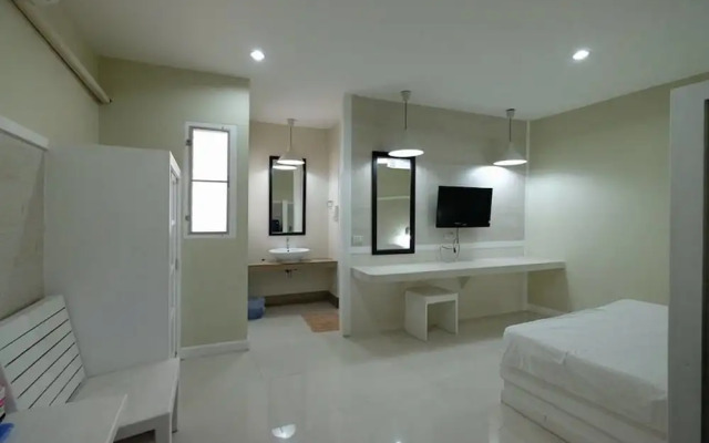 Jatuporn Mansion
