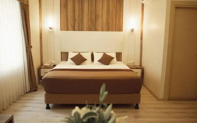 Line Suite Hotel