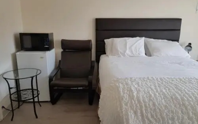 Days Motel