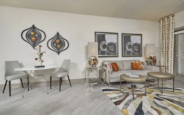 Downtown River Apartments by Barsala